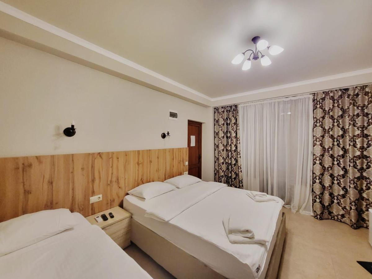 Hotel Leon New Athos Exteriér fotografie